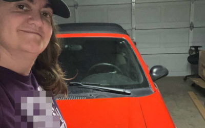 Laura’s 2000 Ford Mustang Donated to ALS Association